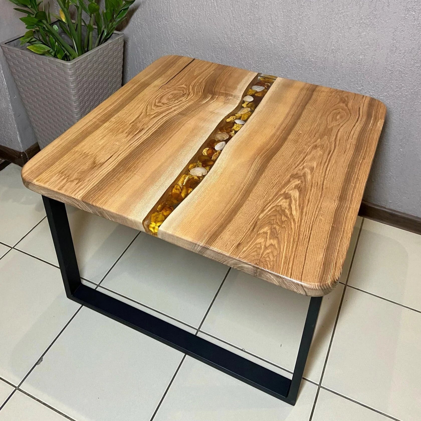 epoxy-essence-coffee-table