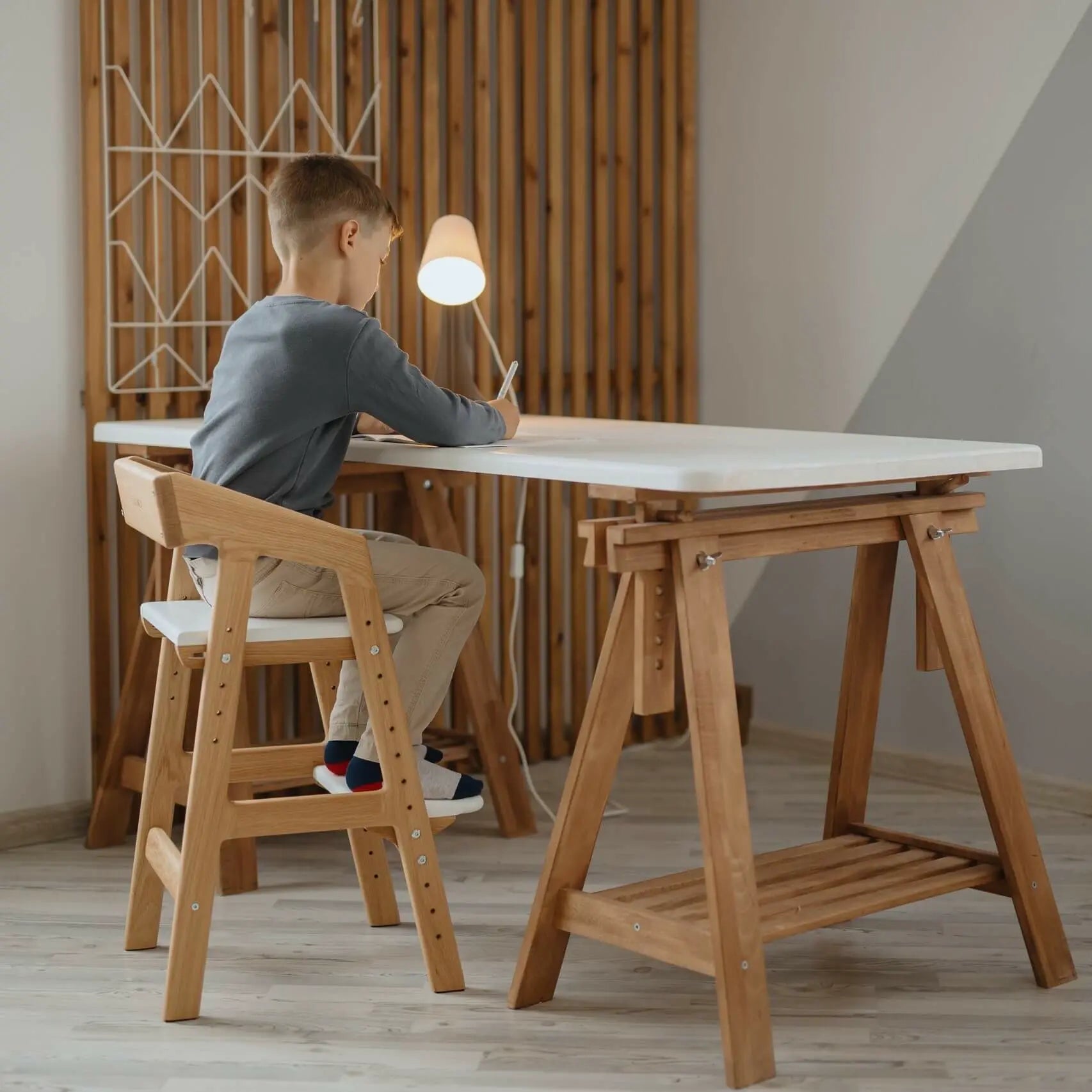 montessori-adaptive-chair-3